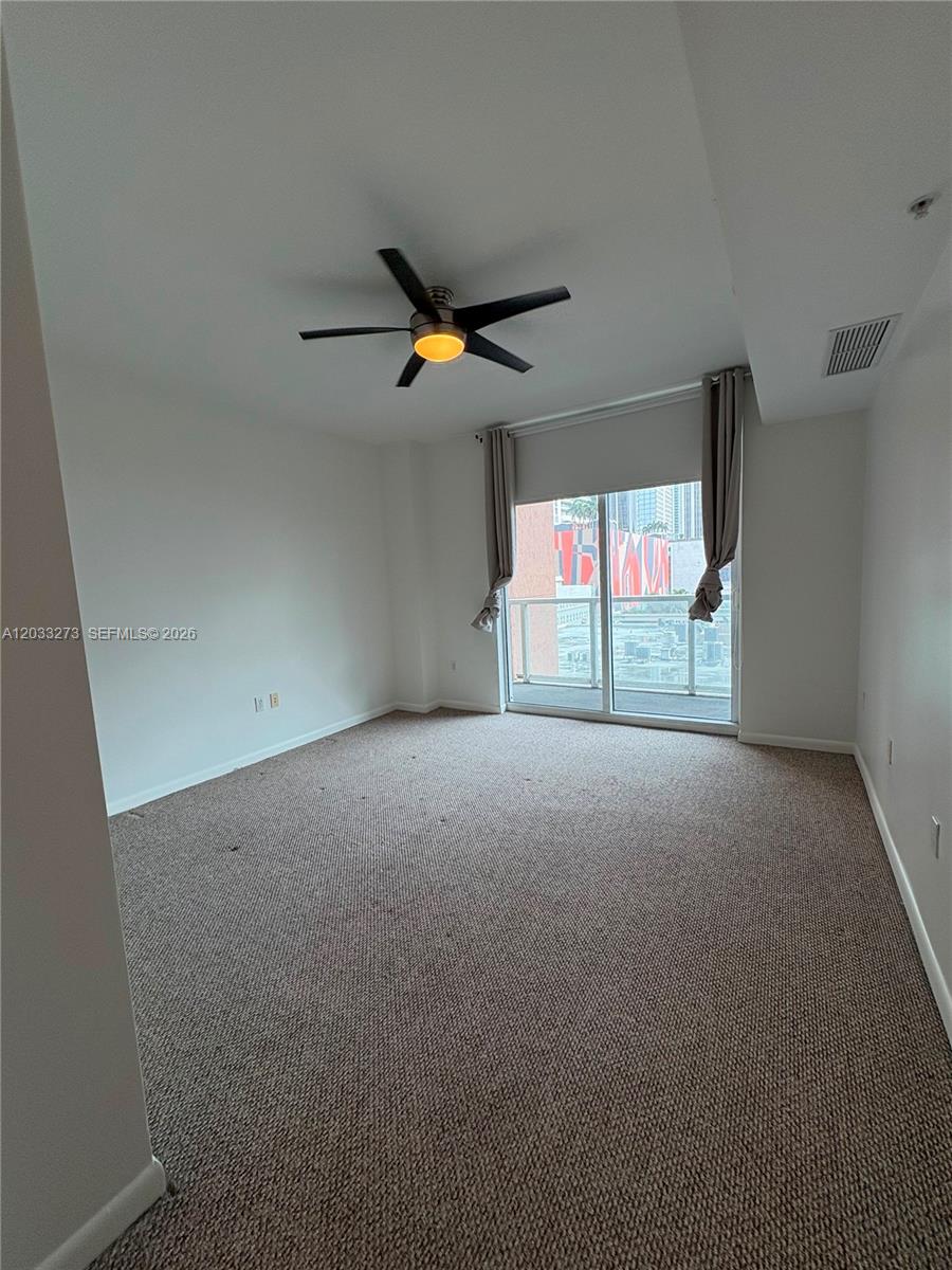 253 NE 2nd Street