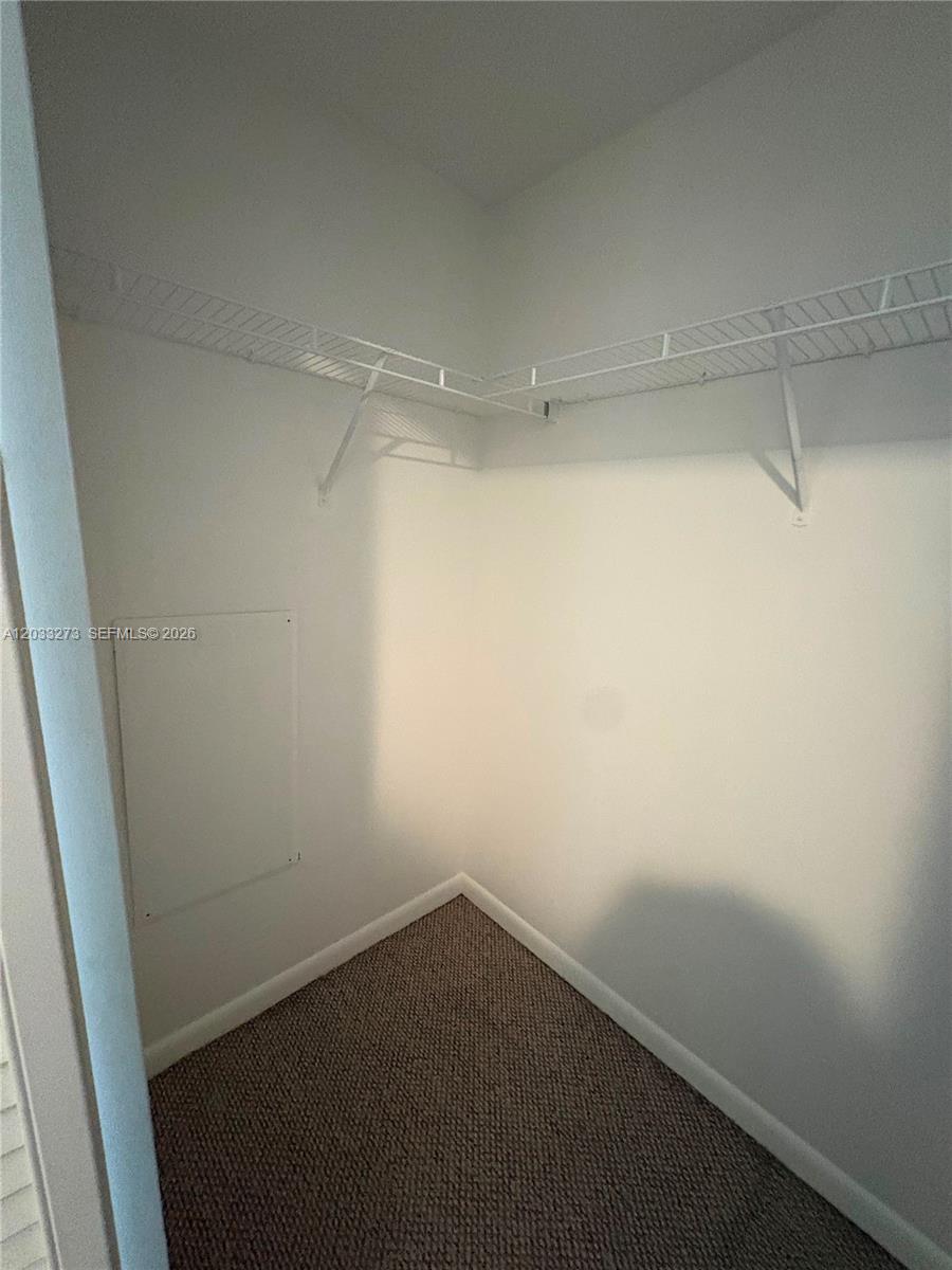 253 NE 2nd Street