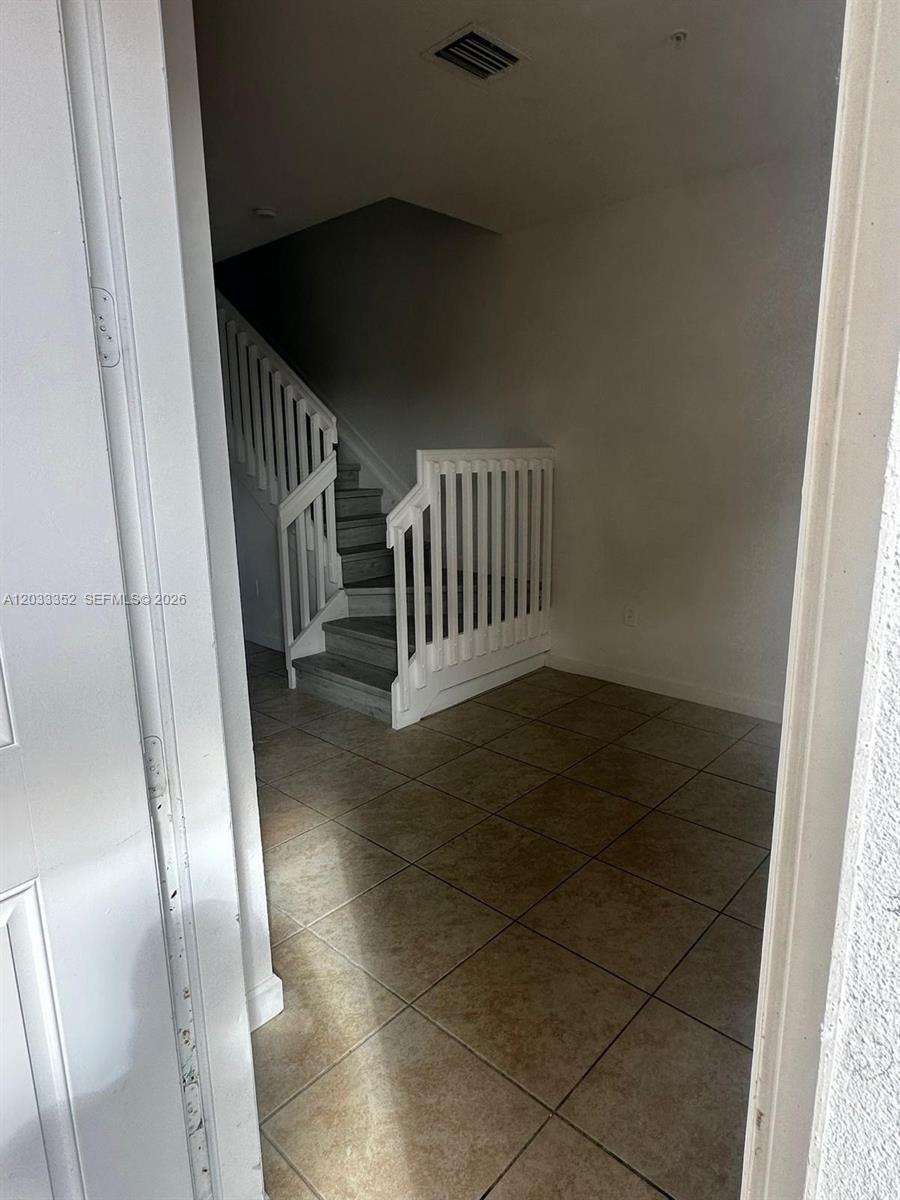 2819 SE 1st Drive