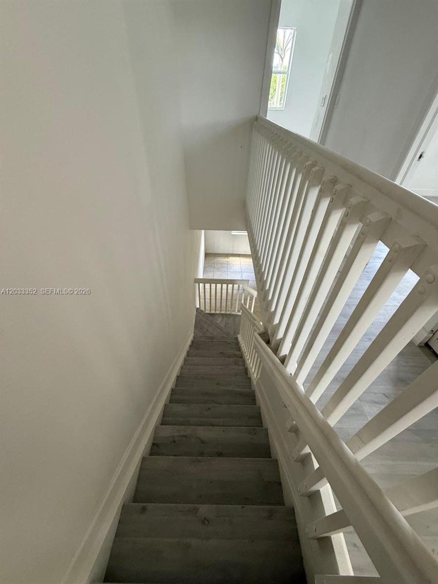 2819 SE 1st Drive