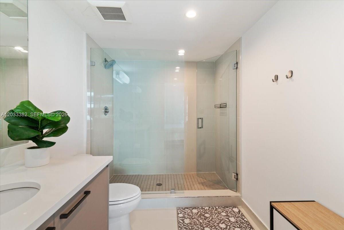 1150 101st Street gallery image #23