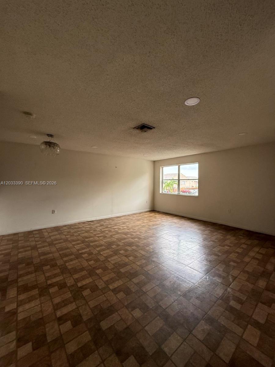 8480 SW 154th Cir Court