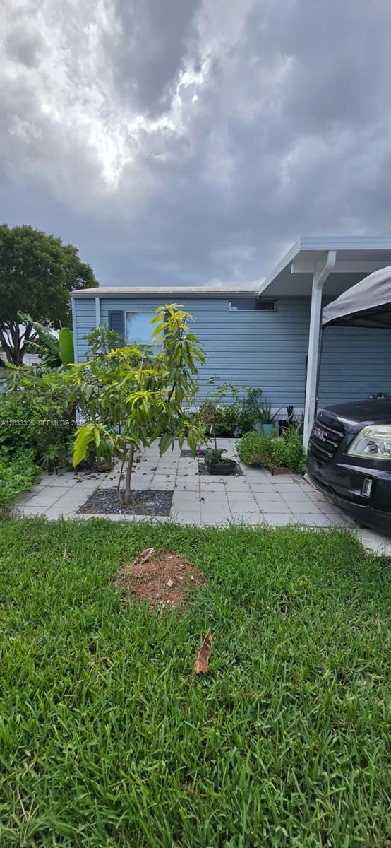 100 SE 6th Avenue