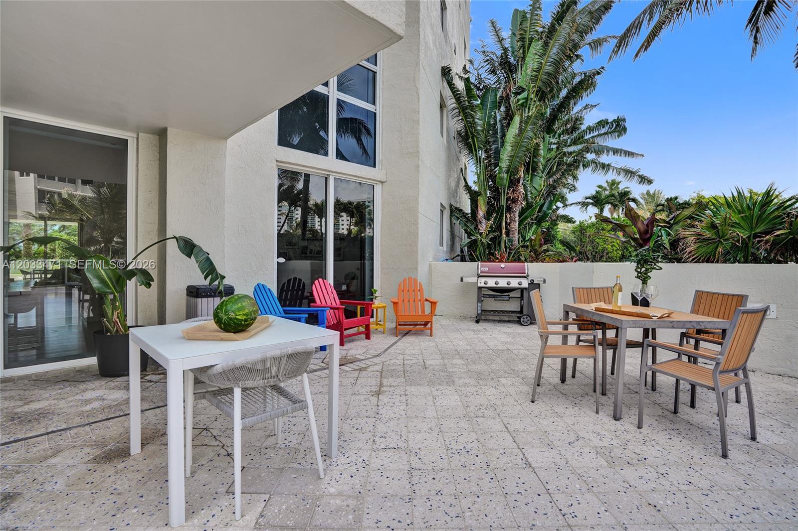19111 Collins Avenue