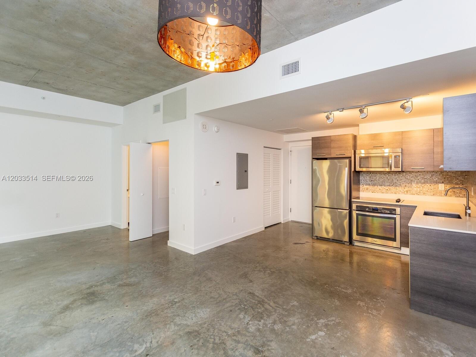 151 SE 1st Street