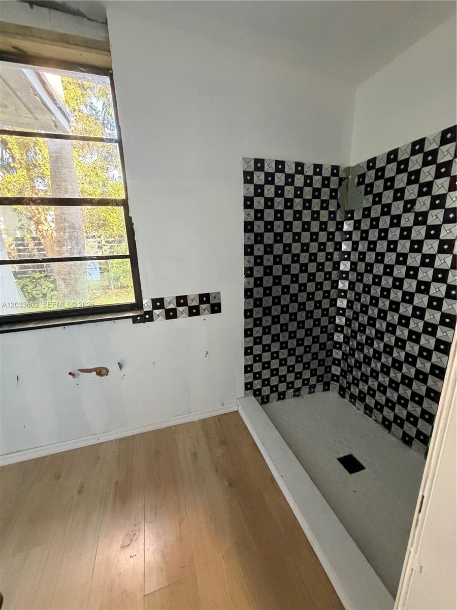 1080 NE 83rd Street