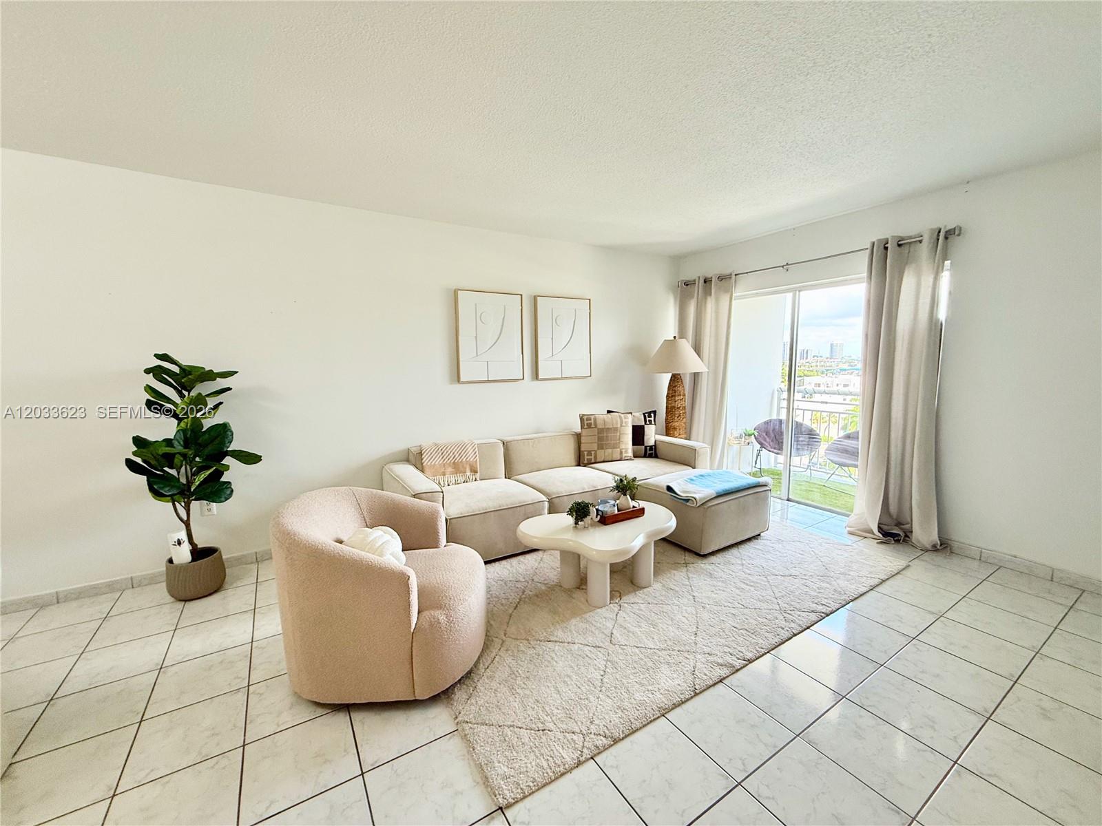 400 Kings Point Drive