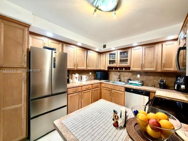 2450 NE 135th Street