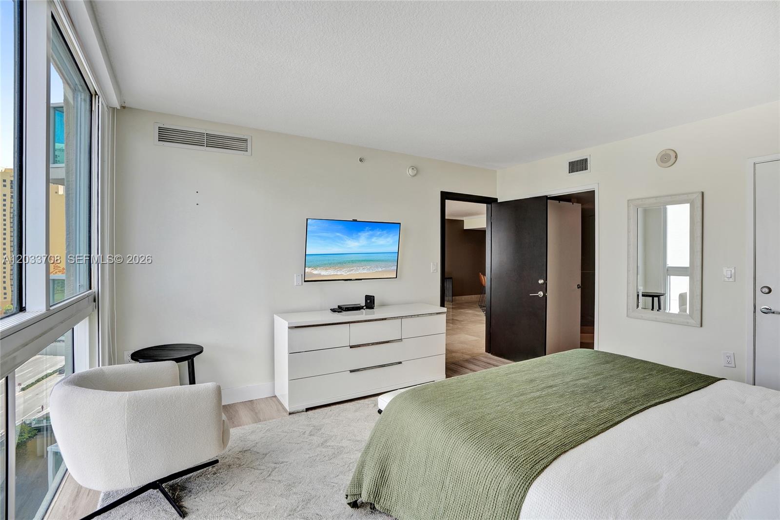 150 Sunny Isles Boulevard