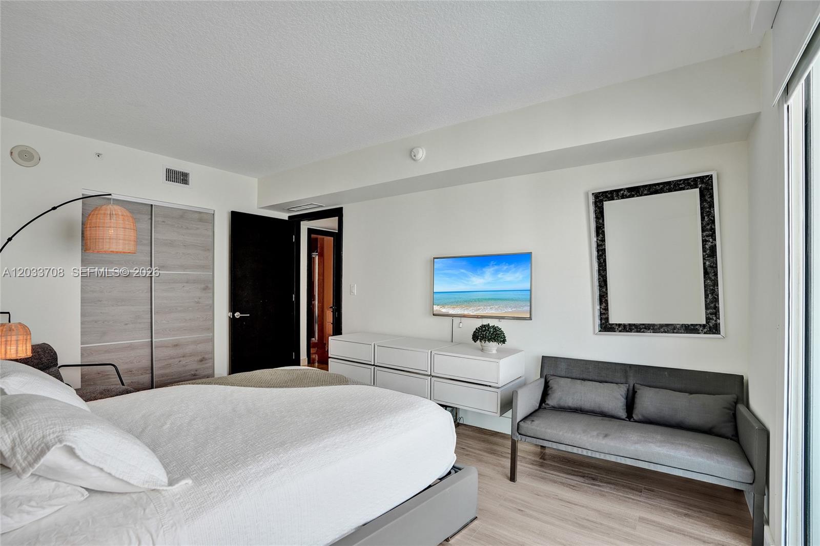 150 Sunny Isles Boulevard