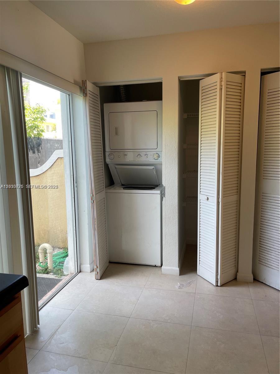 2066 NE 167th Street