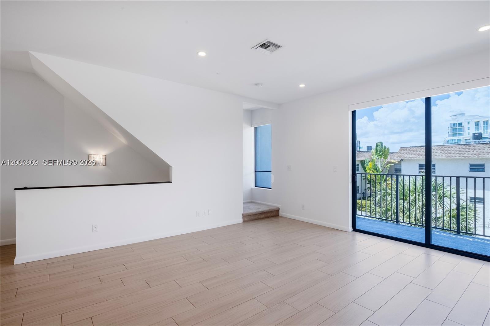 113 NE 6 Street