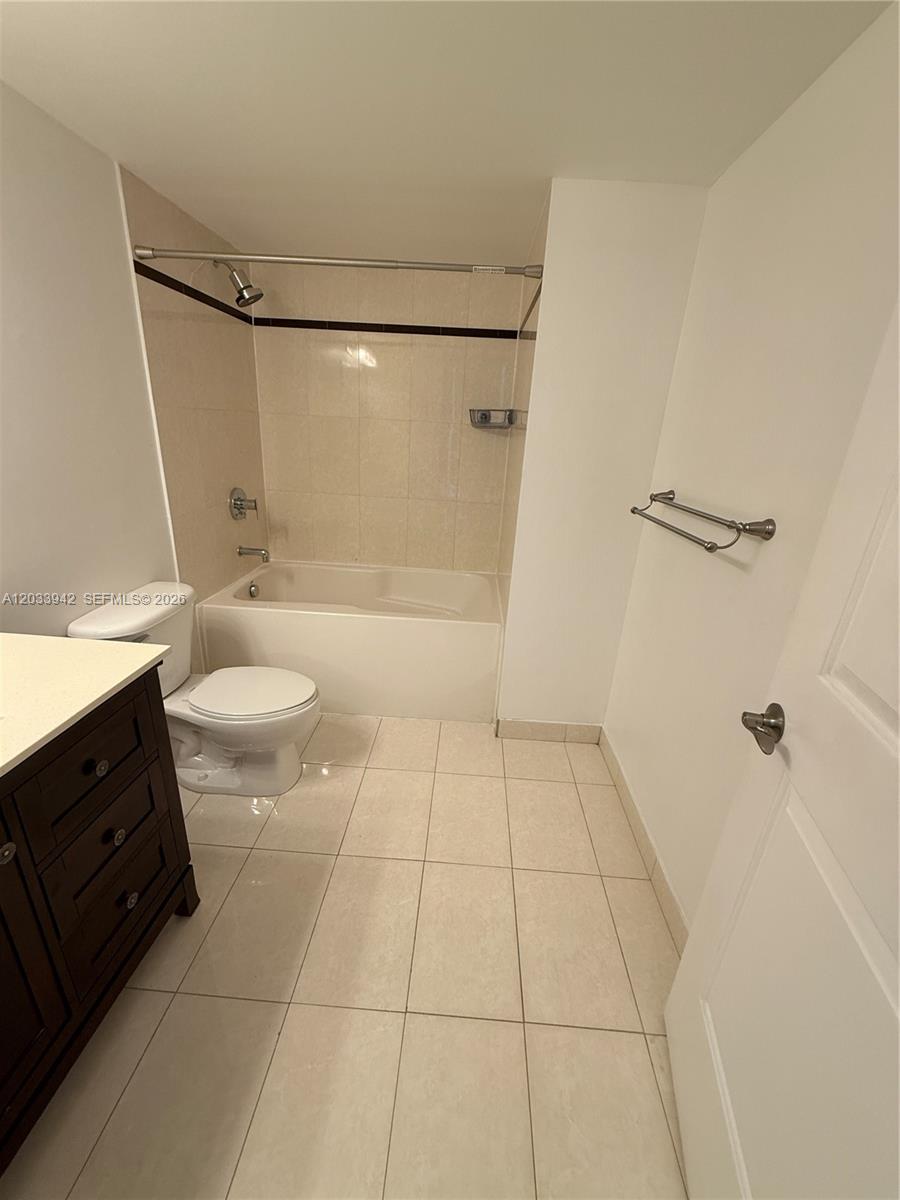 480 NE 30th Street
