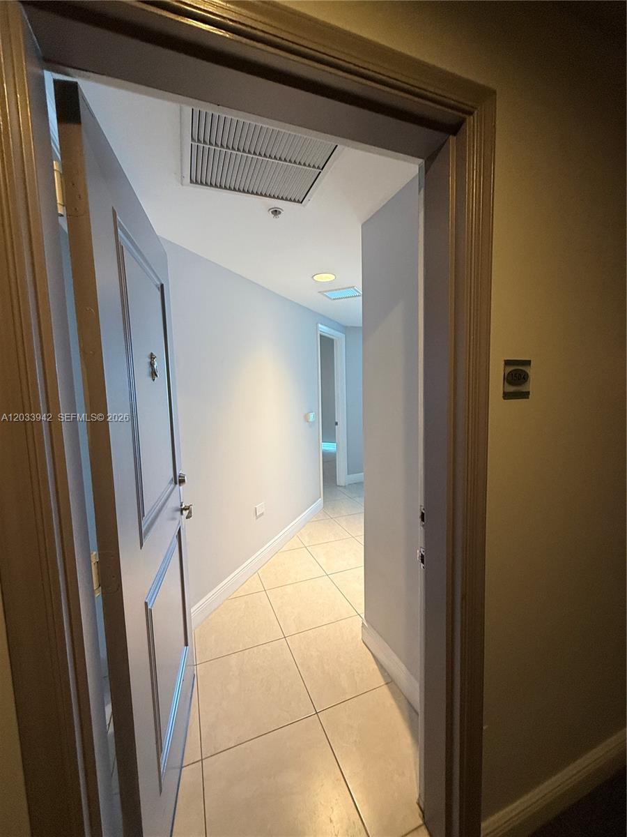 480 NE 30th Street