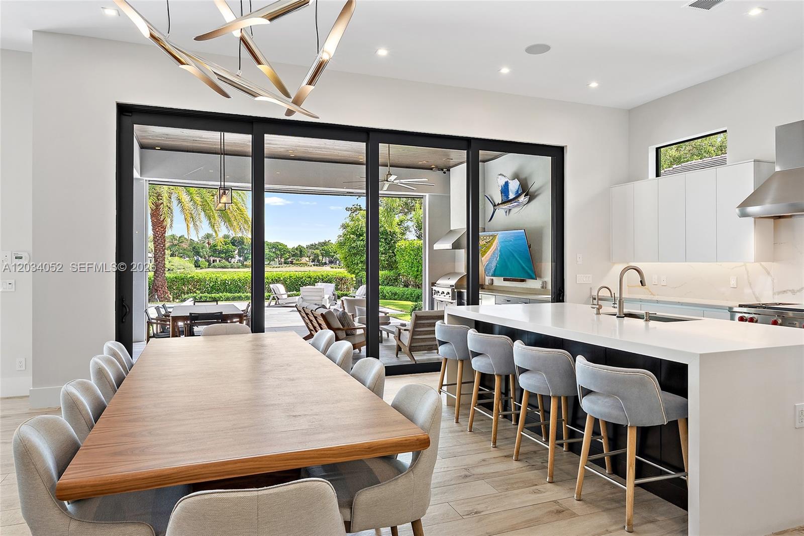 162 Commodore Drive