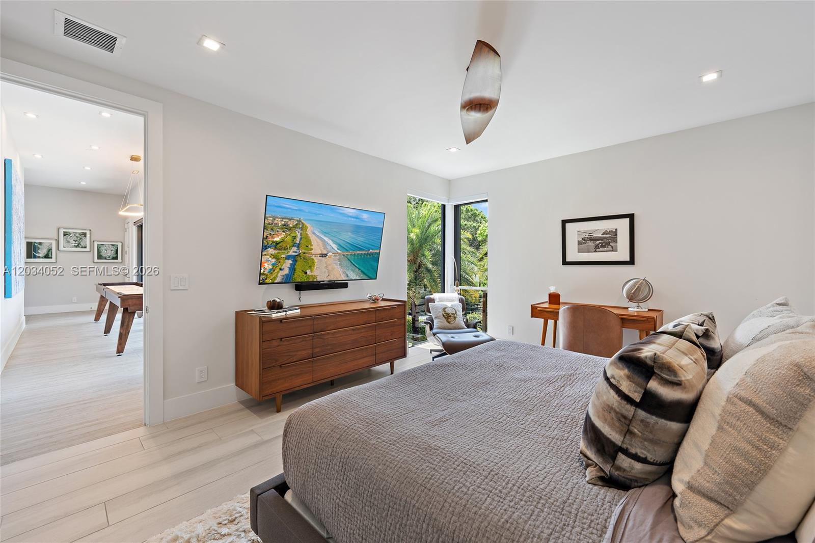 162 Commodore Drive