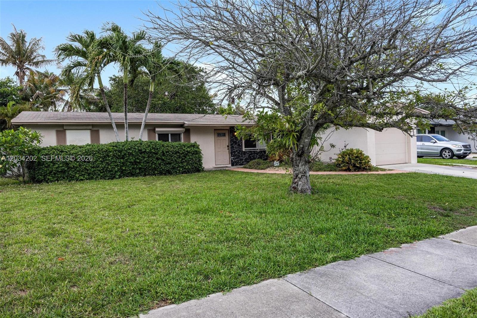 8771 SW 200th Terrace