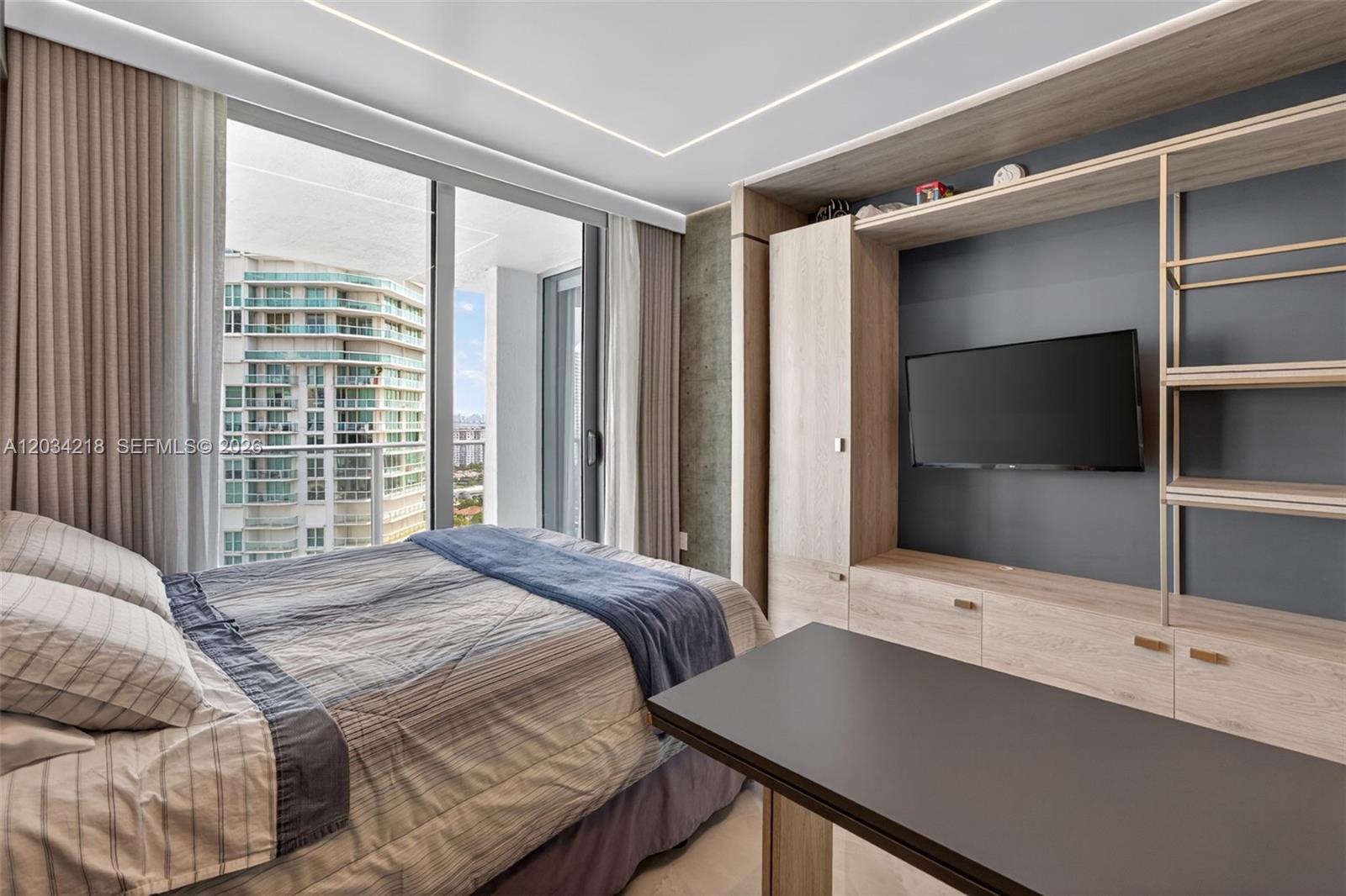 300 Sunny Isles Boulevard
