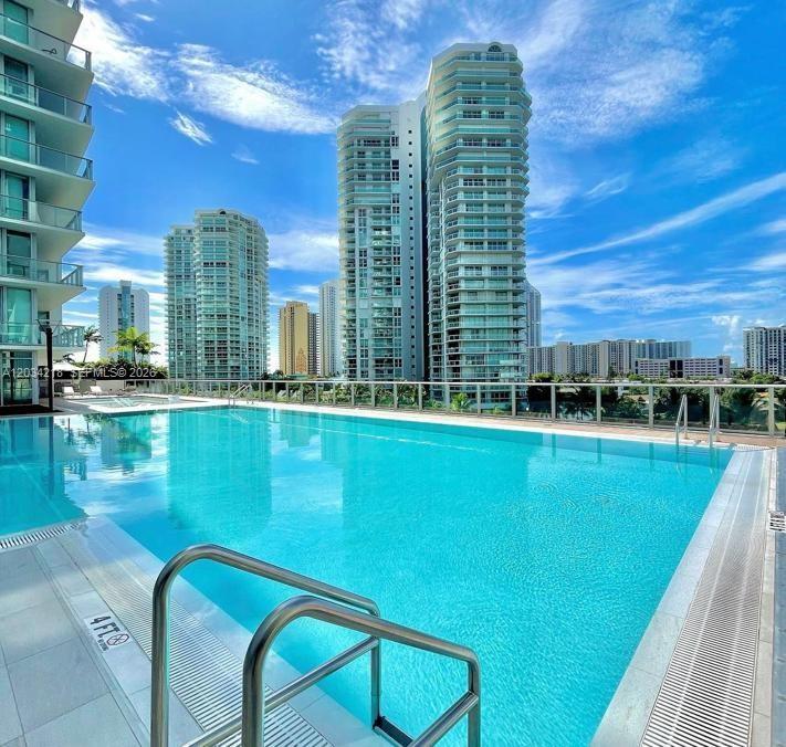 300 Sunny Isles Boulevard