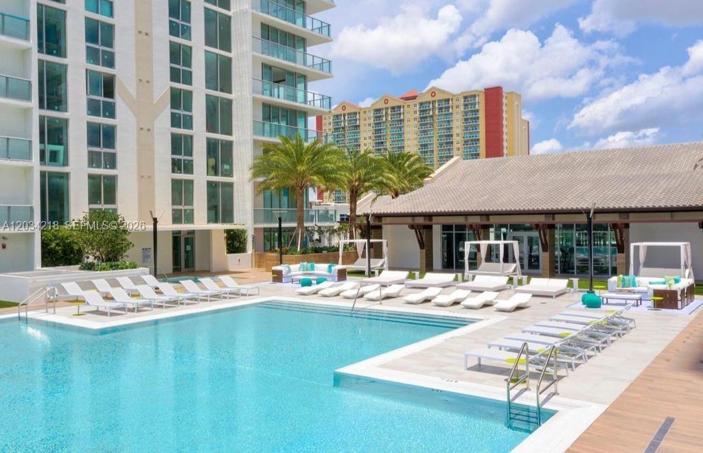 300 Sunny Isles Boulevard