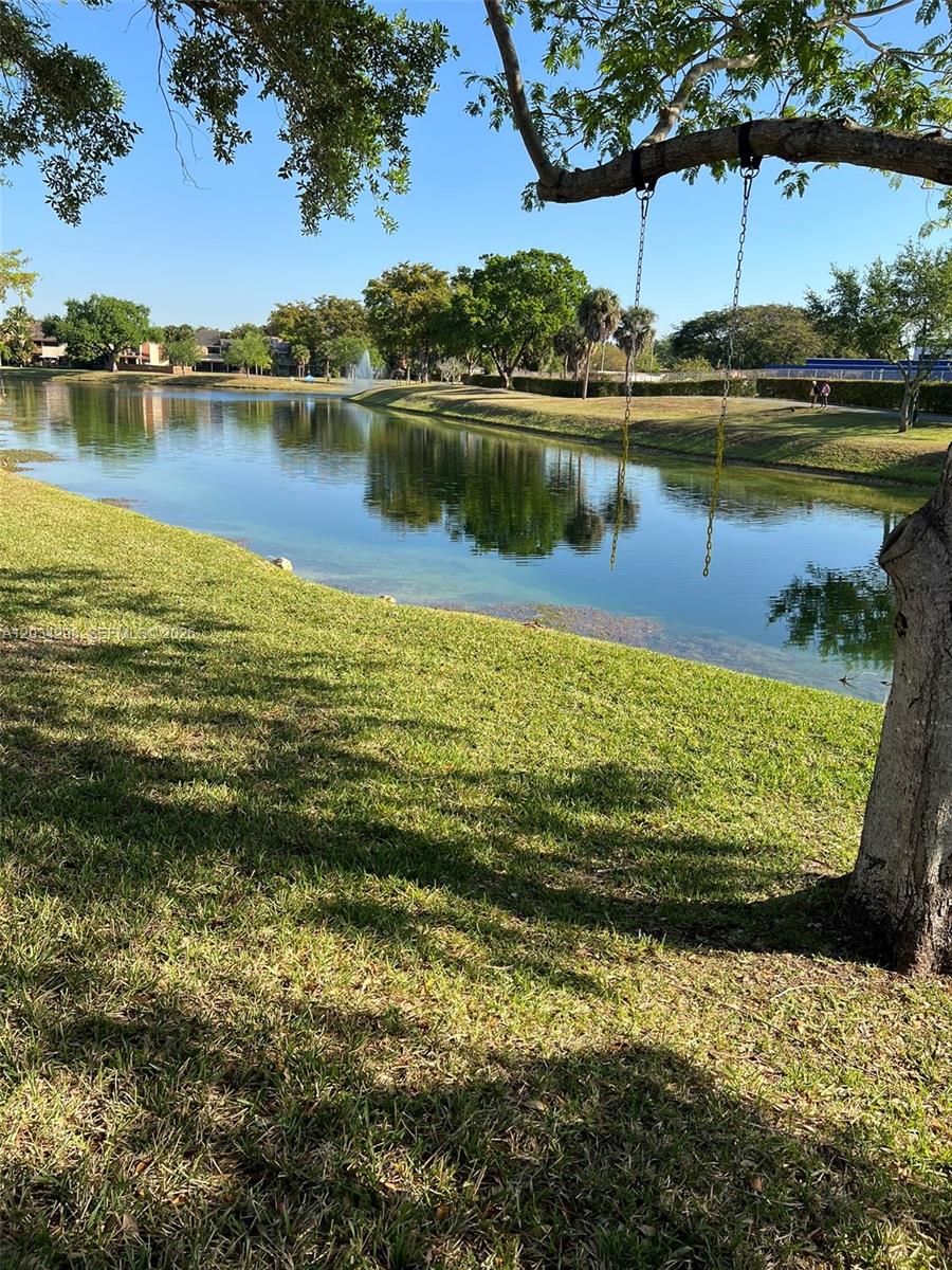 9710 Hammocks Boulevard