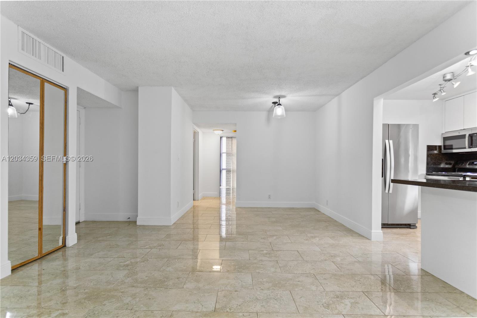 17021 N Bay Road