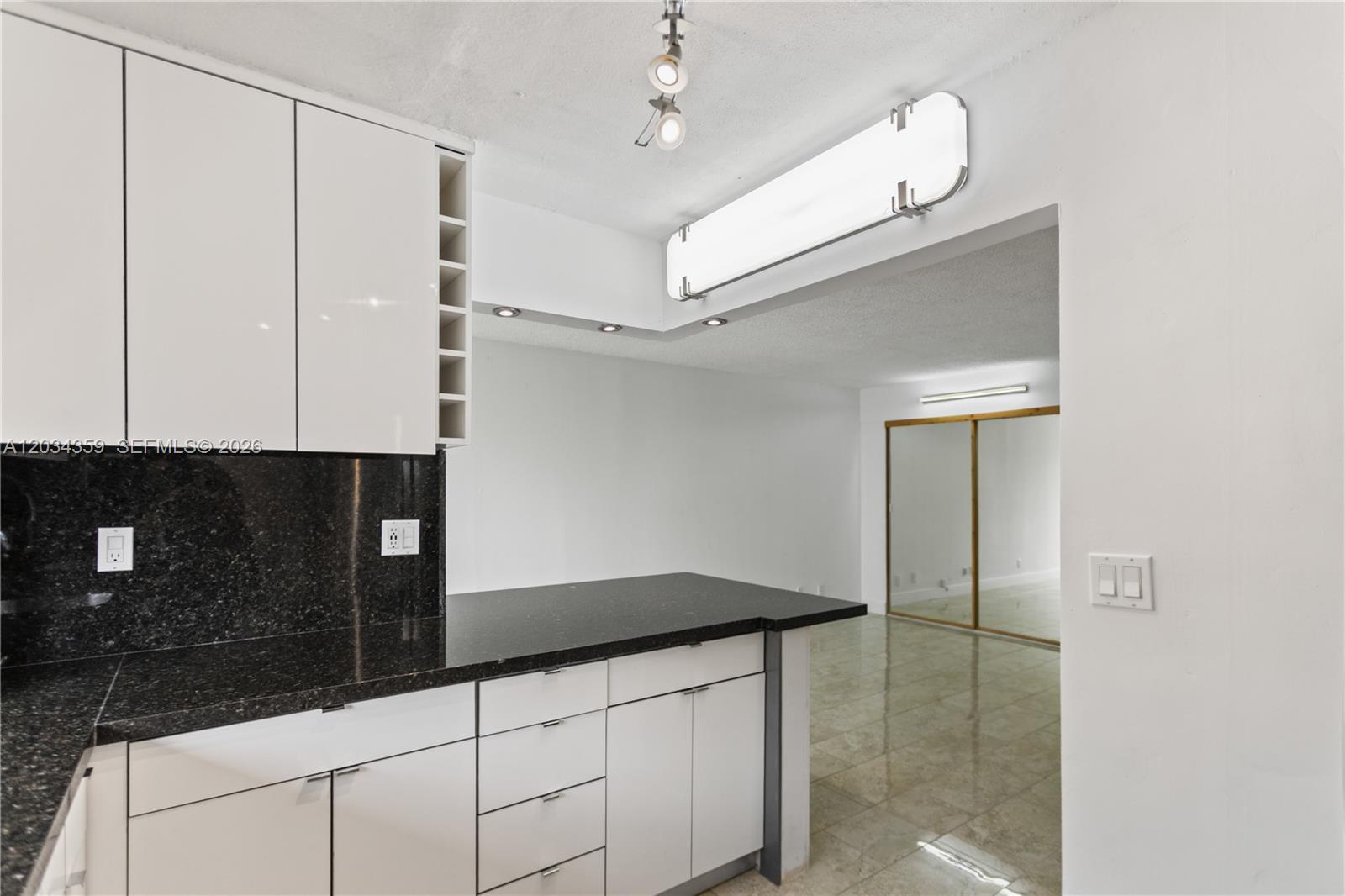17021 N Bay Road