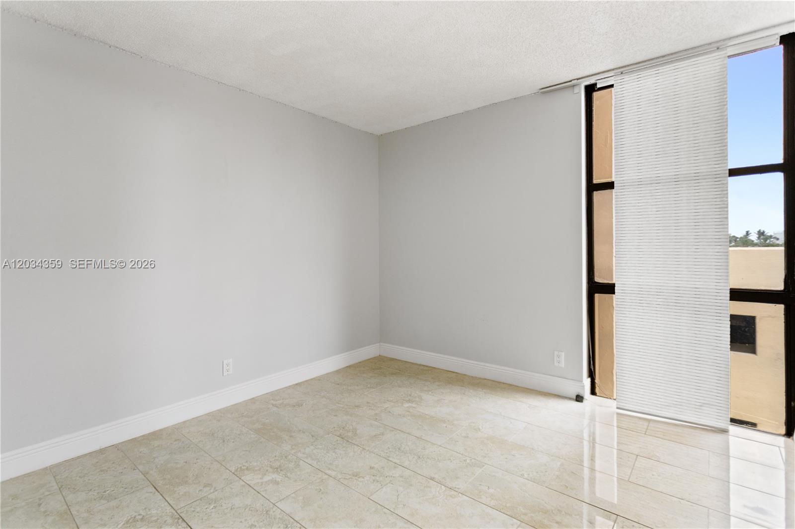 17021 N Bay Road