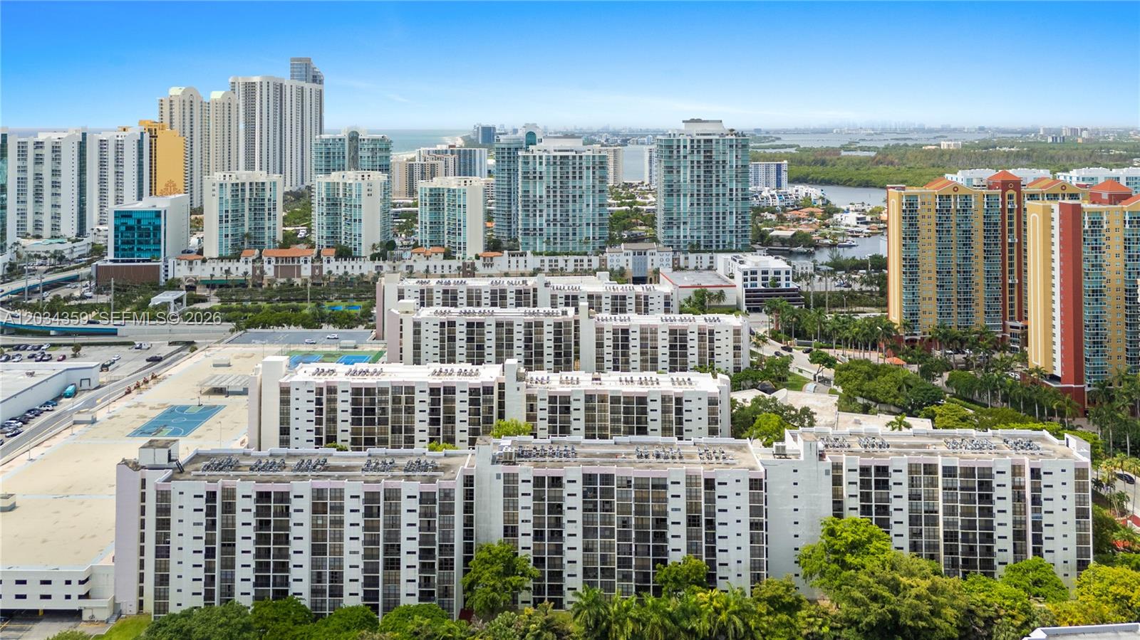 17021 N Bay Road