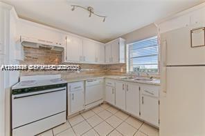 2025 NE 164th Street