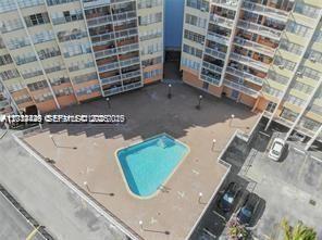 2025 NE 164th Street