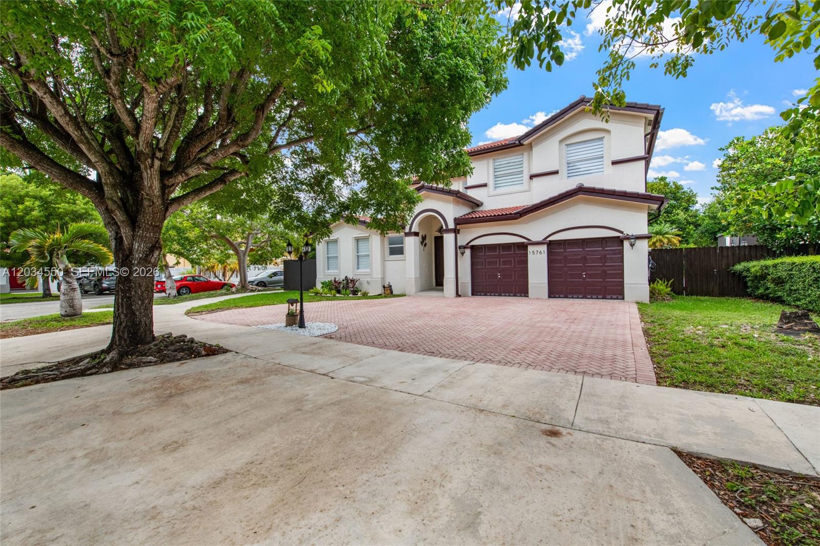 15761 SW 59th Terrace