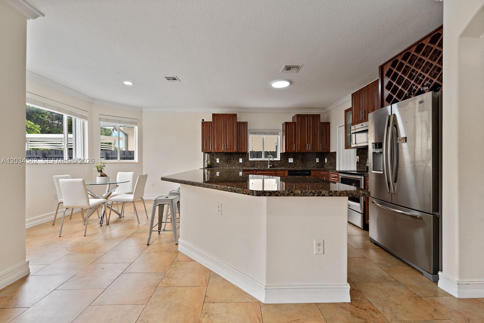 15651 SW 14th Street