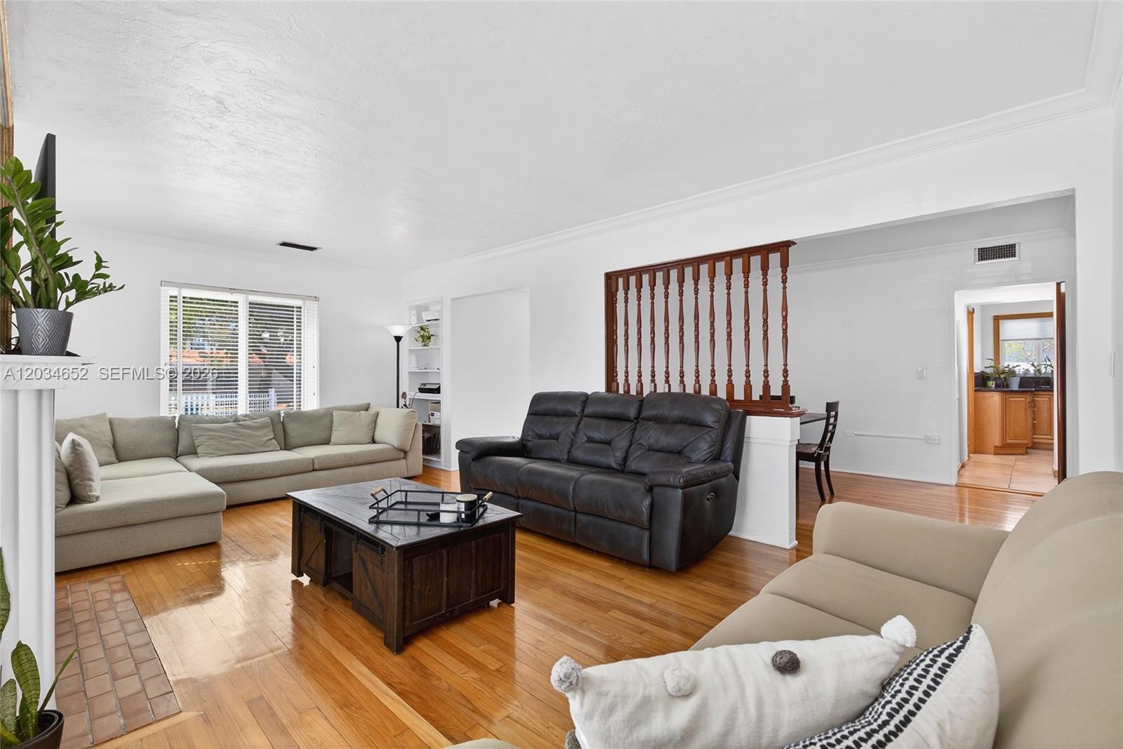 2431 SW 4th Street