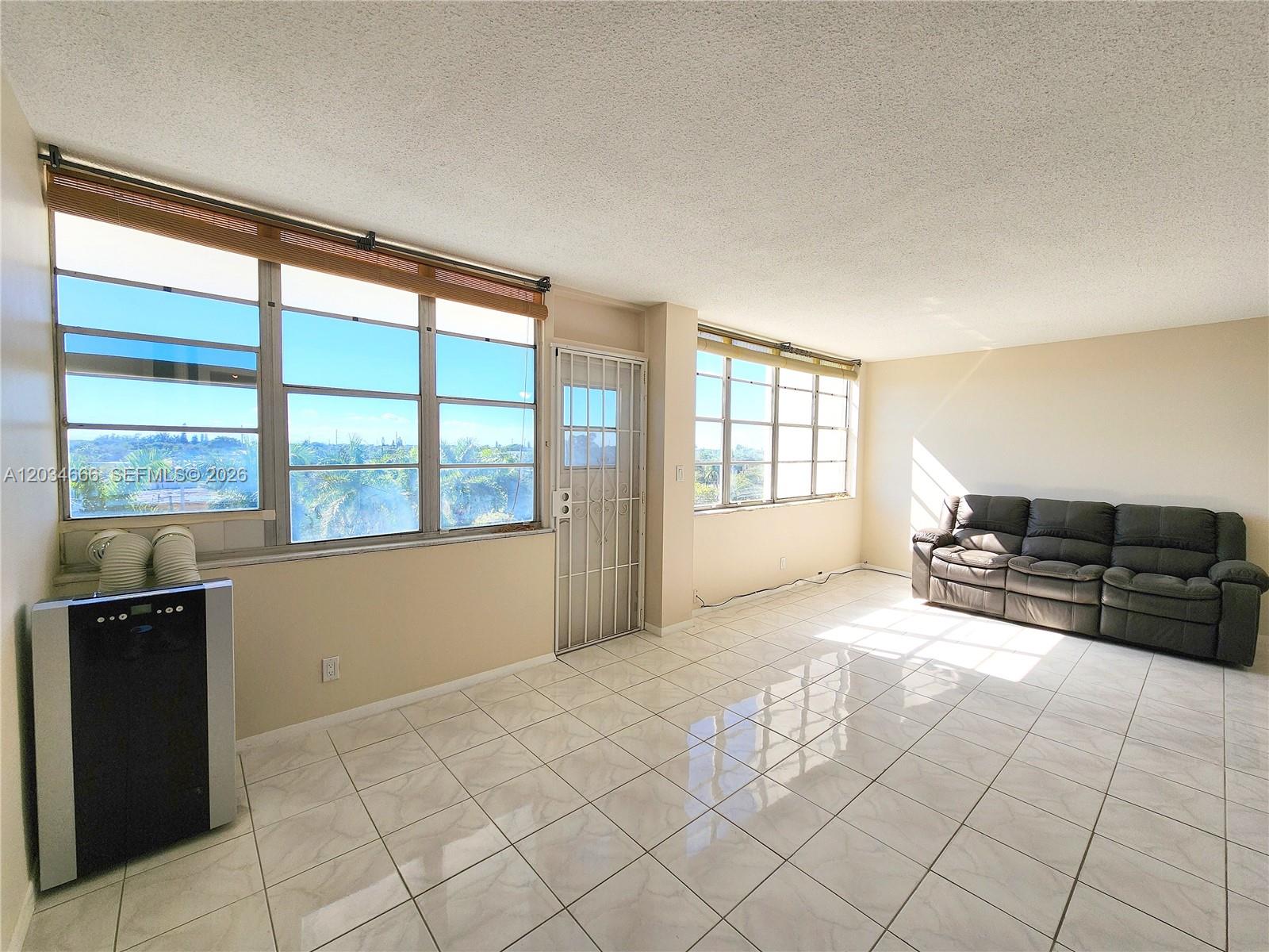 2025 NE 164th Street