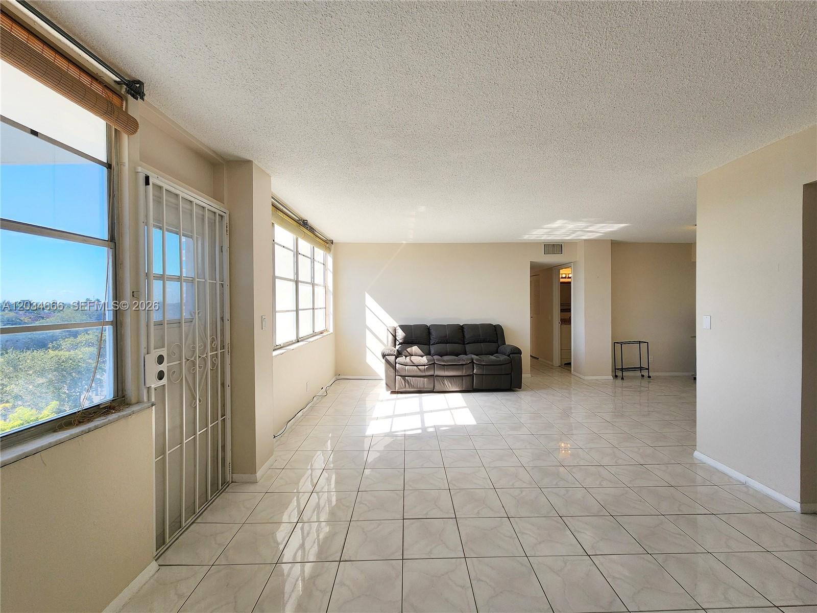 2025 NE 164th Street