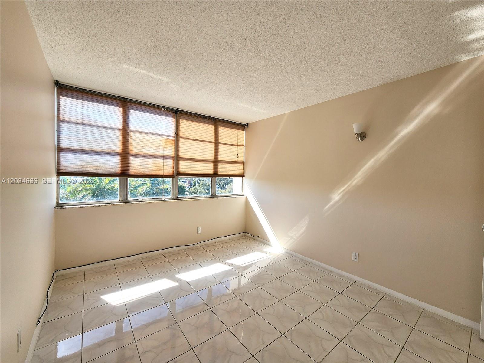 2025 NE 164th Street