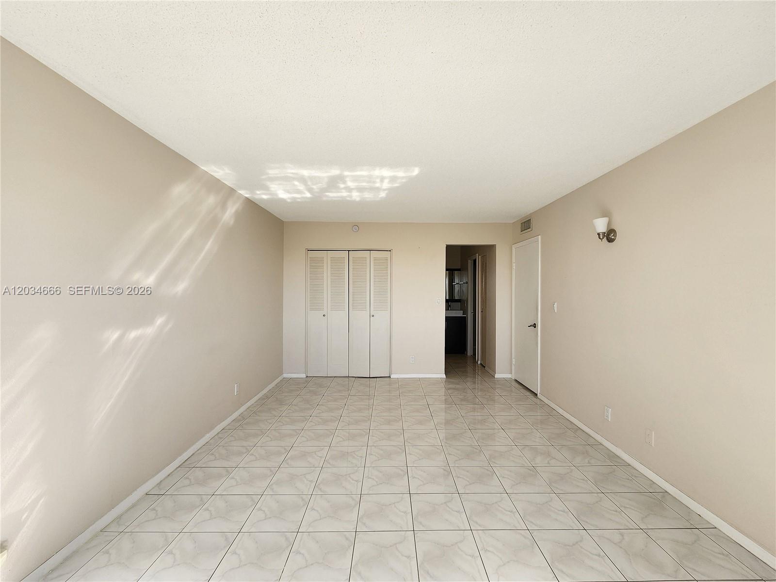 2025 NE 164th Street