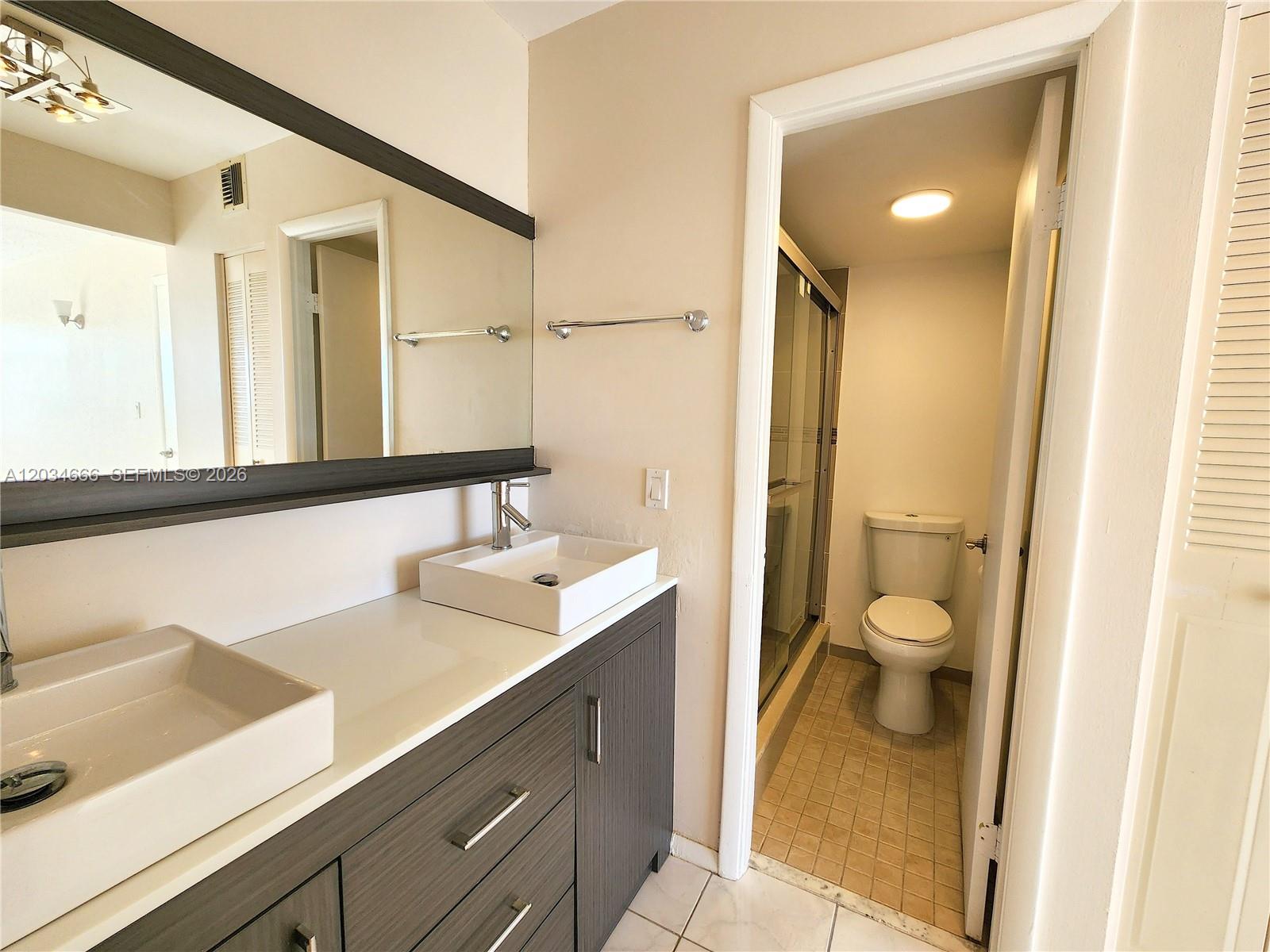 2025 NE 164th Street