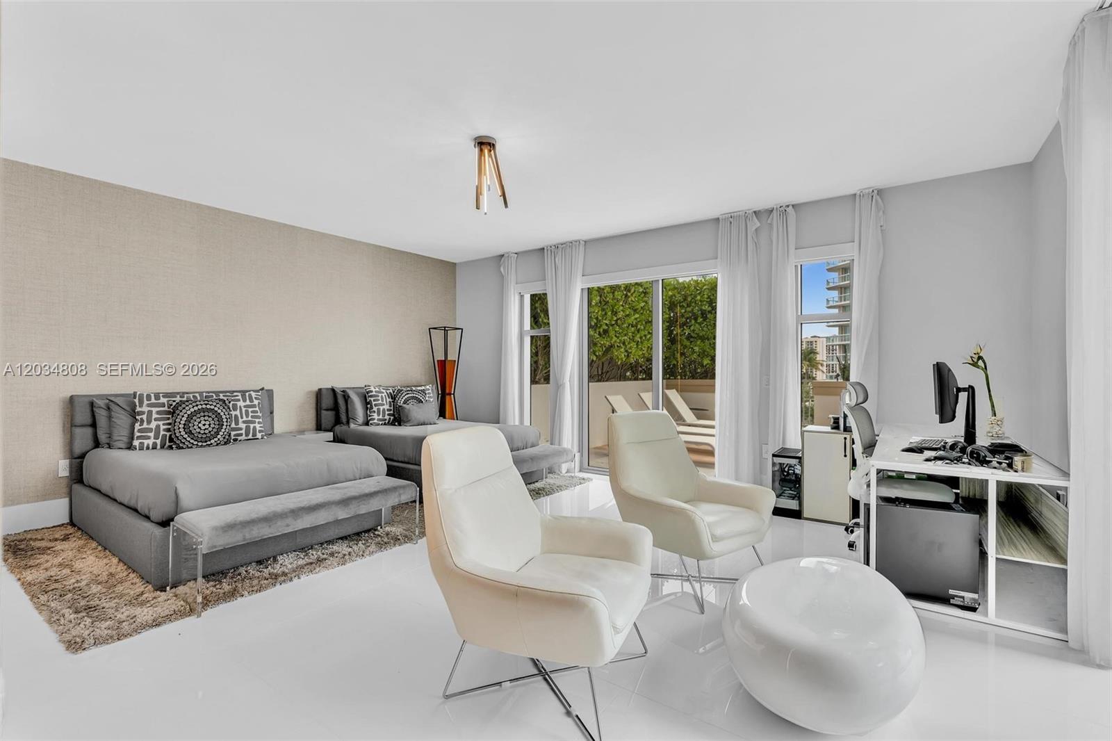300 Sunny Isles Boulevard
