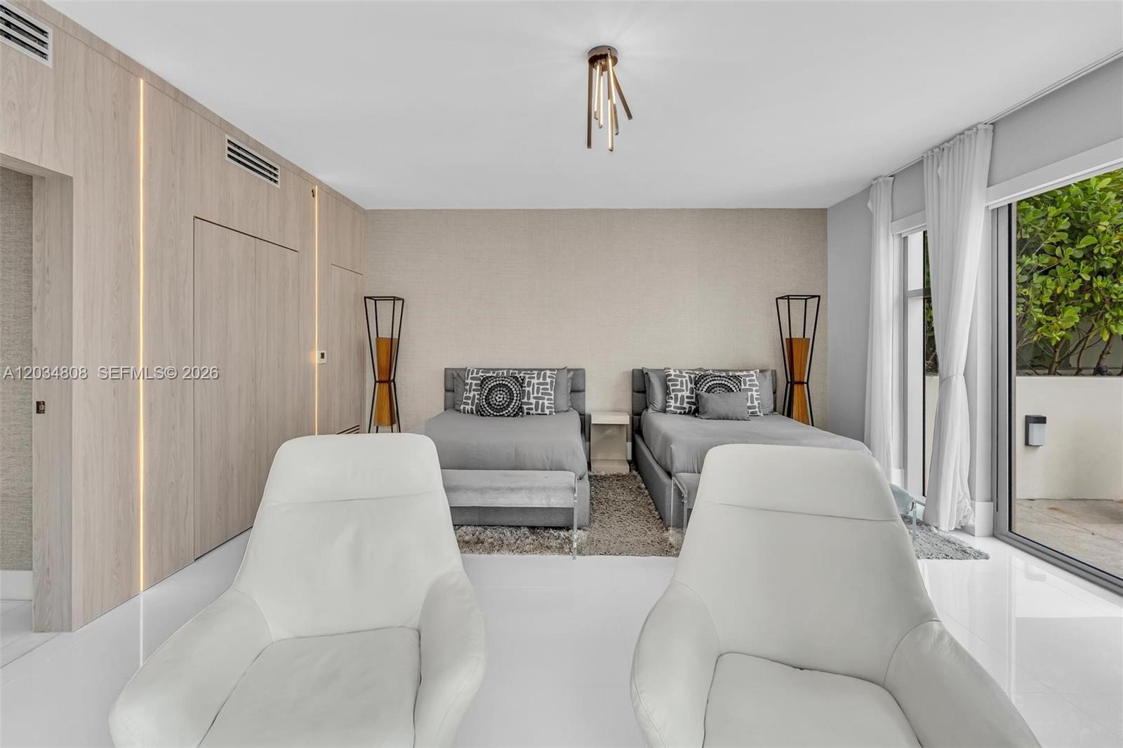 300 Sunny Isles Boulevard