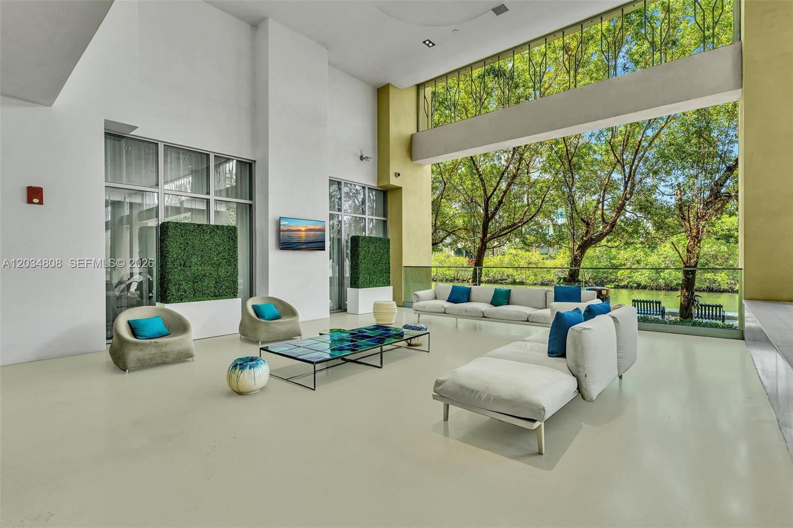 300 Sunny Isles Boulevard