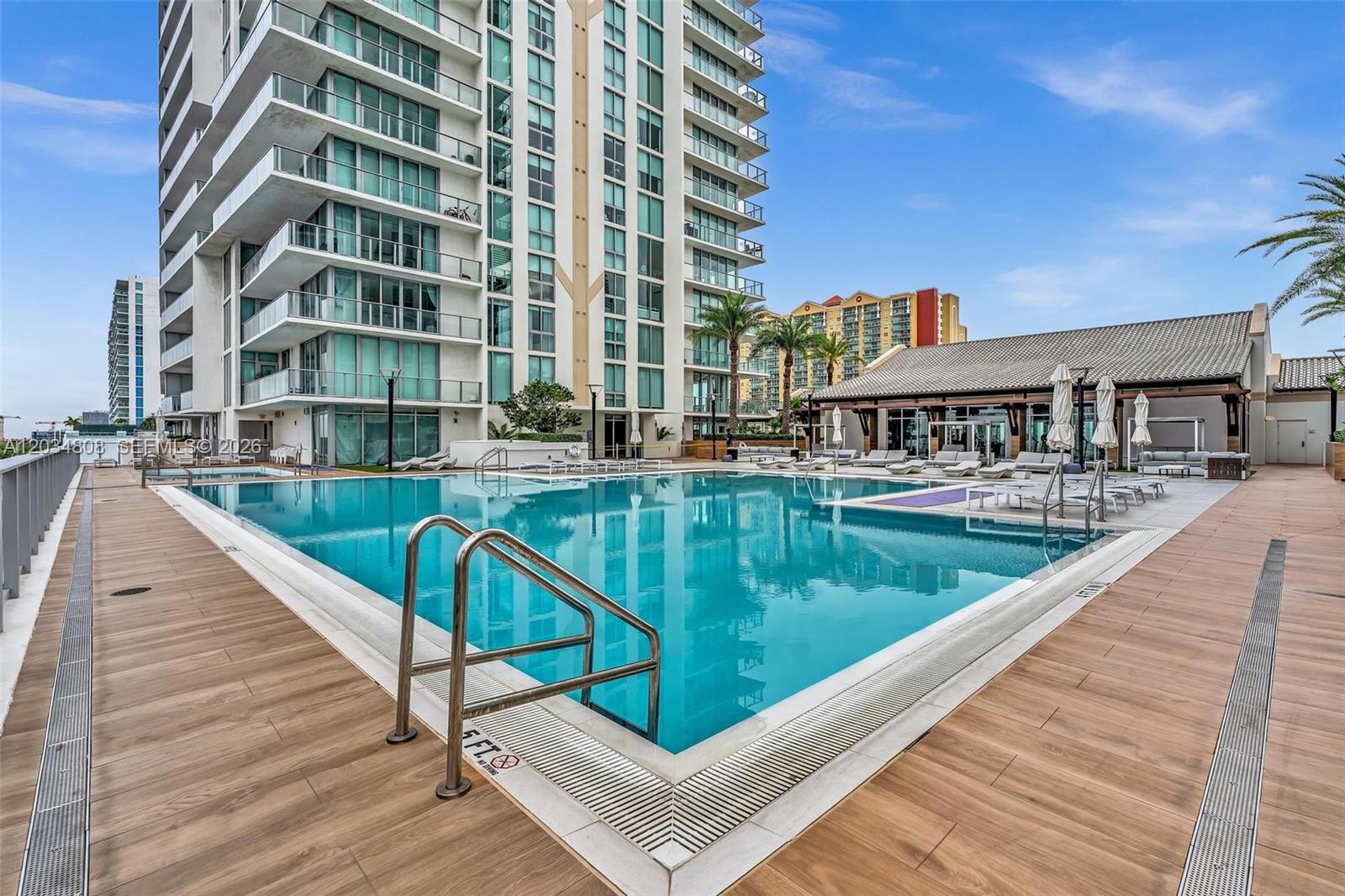 300 Sunny Isles Boulevard