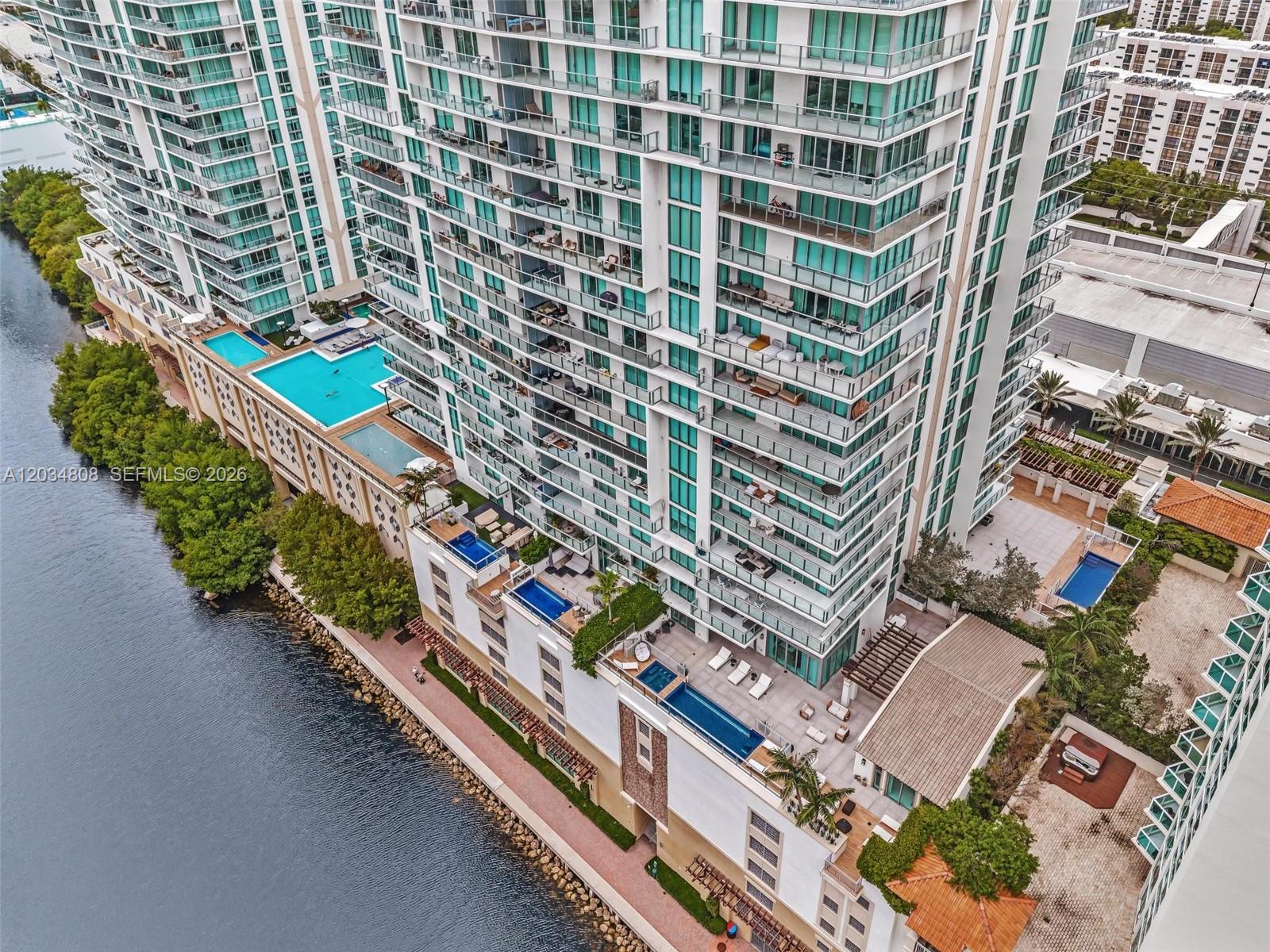300 Sunny Isles Boulevard