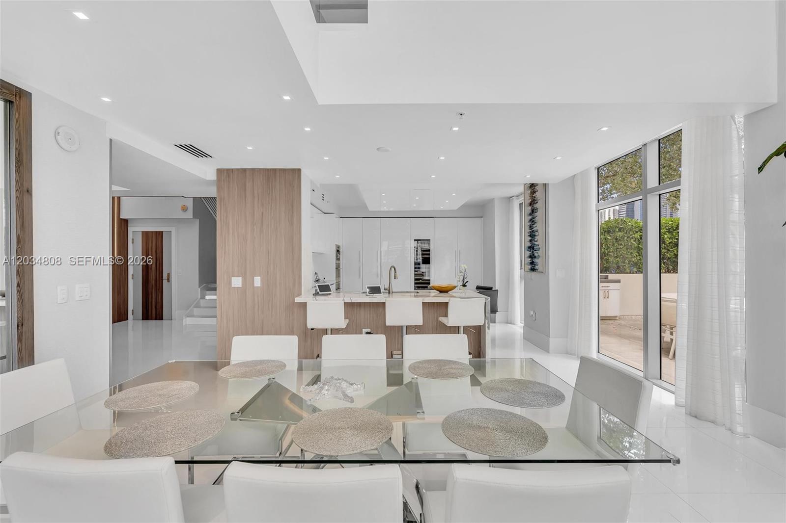 300 Sunny Isles Boulevard