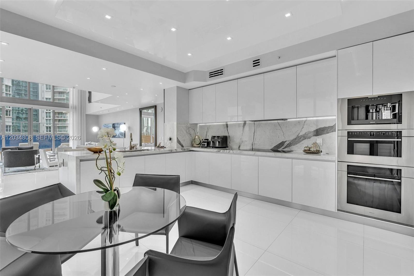 300 Sunny Isles Boulevard