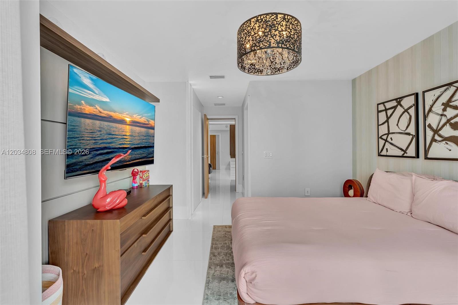 300 Sunny Isles Boulevard