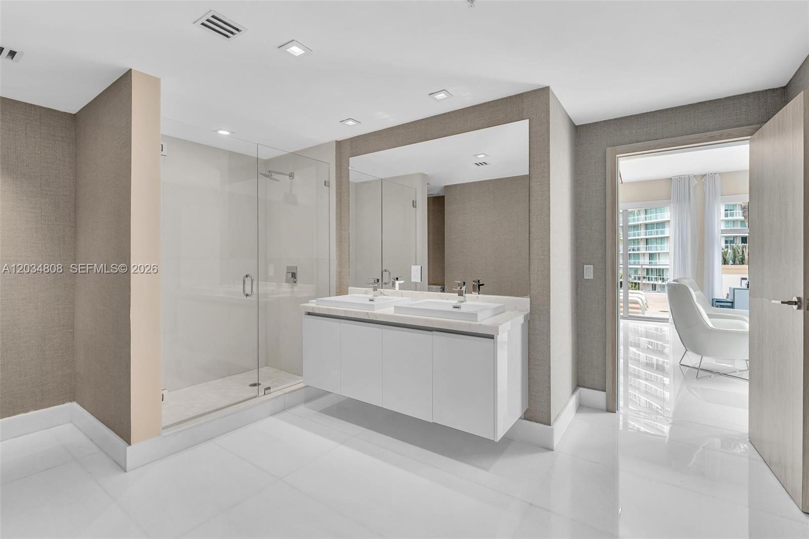300 Sunny Isles Boulevard