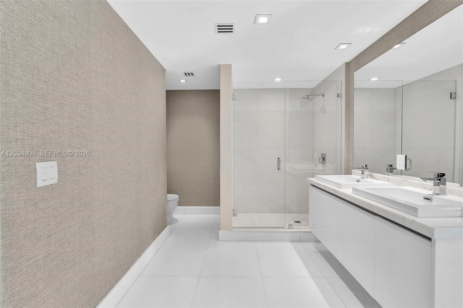 300 Sunny Isles Boulevard