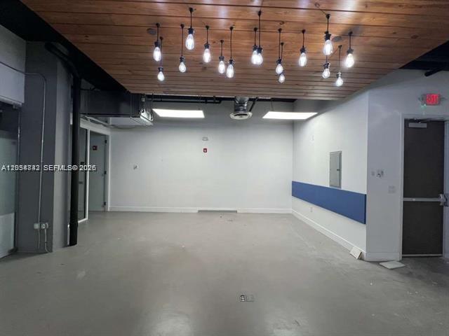 20200 W Dixie Highway